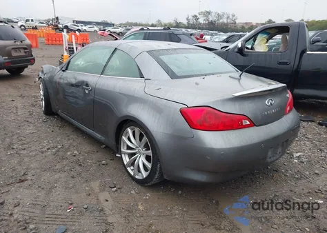 2010 Infiniti G37 z USA, uszkodzony, nr VIN JN1CV6FE7AM352459